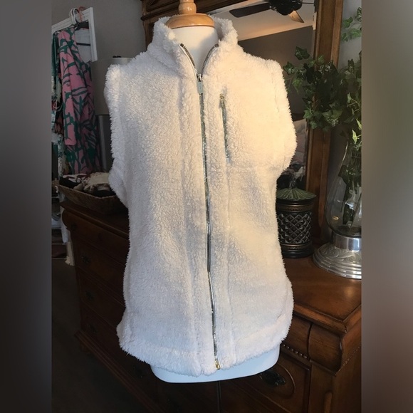 Calvin Klein Sweaters - Sherpa Vest